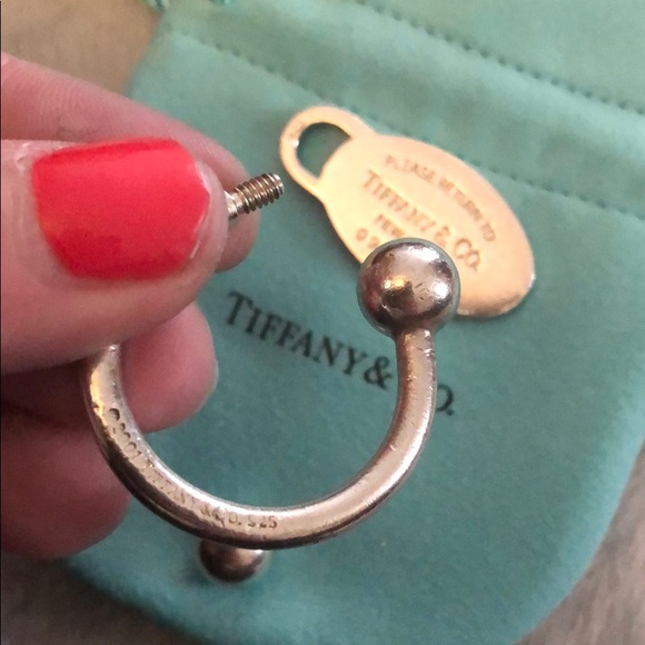 Tiffany & Co authentic sterling solid key chain - Picture 4 of 4